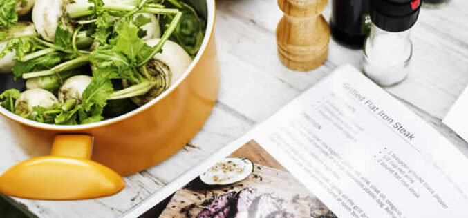 How to Keep a Kitchen Recipe Book: Print and Digital Solutions