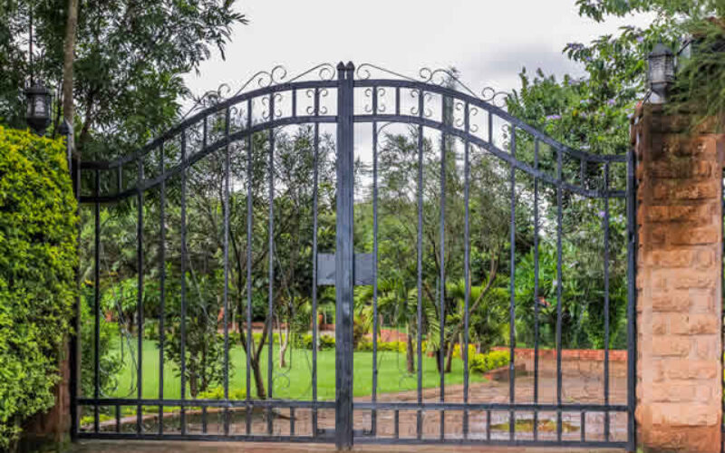 What Homeowners Should Know About Gate Repair