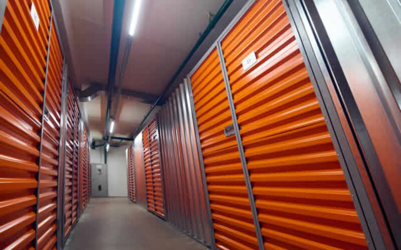 Decluttering Pro: Secure and Long-Term Storage Solutions That Stay Put