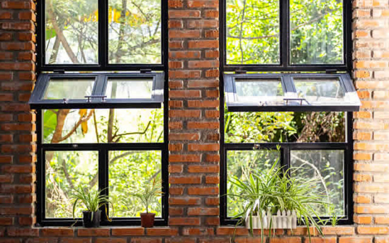 How to Decide What Windows Need to Be Replaced in Your Home