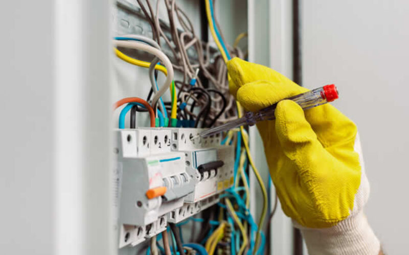 5 Tips for Finding a Reliable Electrician