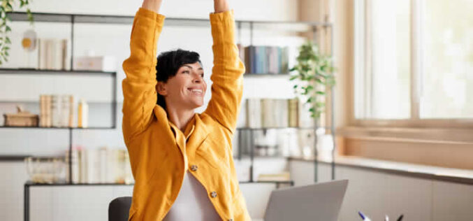 Prioritizing Holistic Health For Modern Professionals In A Sedentary Workplace