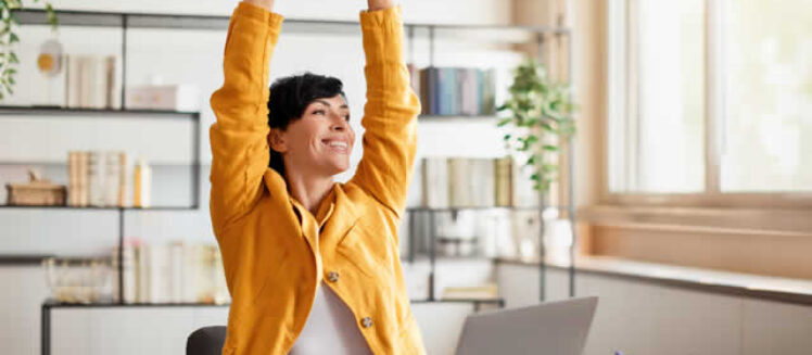Prioritizing Holistic Health For Modern Professionals In A Sedentary Workplace