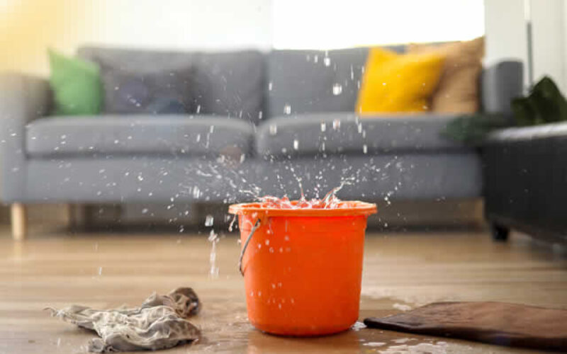 What Homeowners Should Do If A Pipe Bursts
