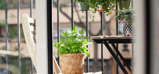 How to Turn a Small Balcony into a Relaxing Outdoor Retreat