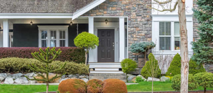 6 Ways to Elevate Your Front Yard’s Curb Appeal