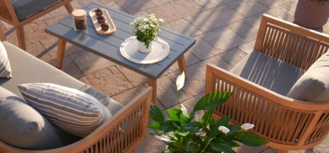 Signs It’s Time To Replace Your Outdoor Furniture