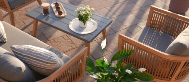 Signs It’s Time To Replace Your Outdoor Furniture
