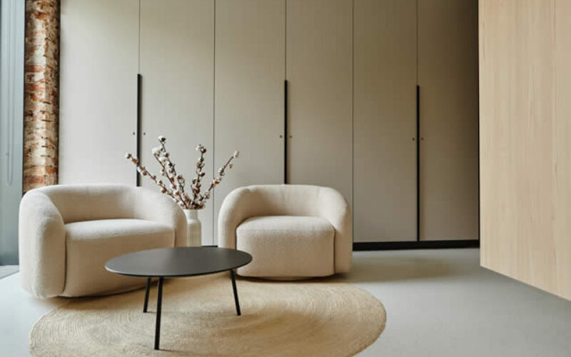 Curved & Sculptural Furniture: The 2025–2026 Design Trend