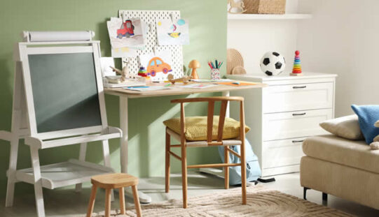 How to Set Up a Flexible Play and Study Room for Kids