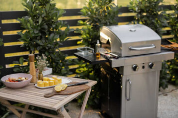 Can’t Build an Outdoor Kitchen? Here Are Your Best Options