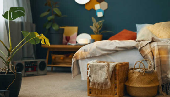 Master Bedroom Decorating Ideas That Won’t Look Cluttered