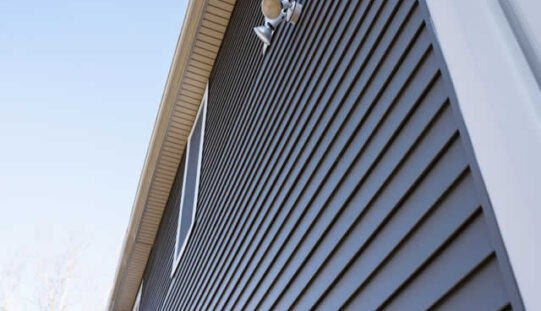 Signs You Need To Replace Your Home’s Siding