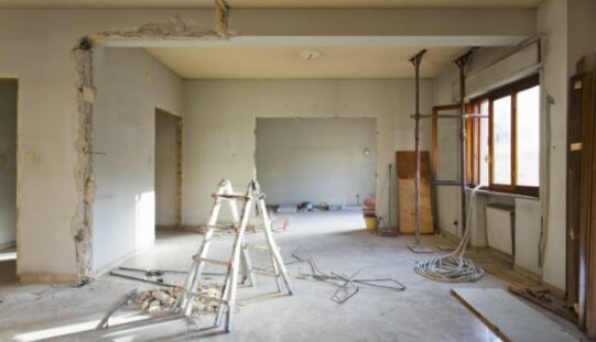 Why Older Homes Need Material Testing Before Renovation