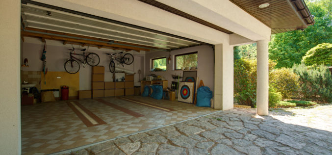 Keeping Your Garage Organized