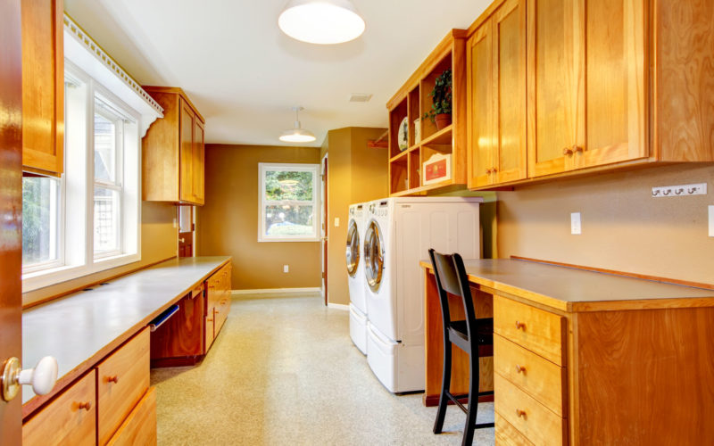 <span>photo image analysis:</span> Another Laundry Room – This Time with Utility