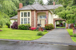 Brick is the Mid-Option Between Stone and Vinyl