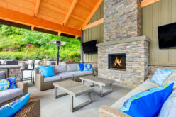 Outdoor Fireplaces for Patio Entertainment