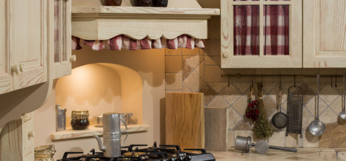 Shaker Styled Kitchen for Simple Design