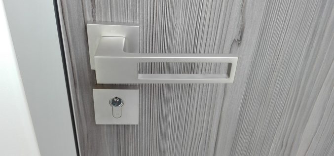 You Can Do a Small Remodeling with New Door Knobs