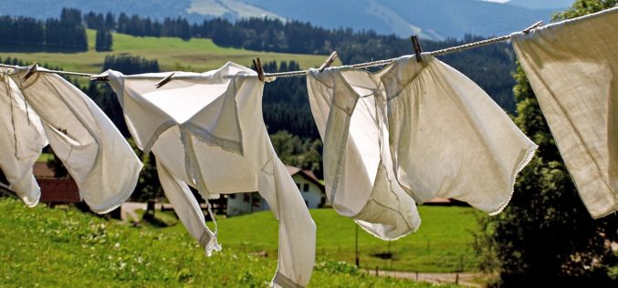 Setup a Clothesline as an Energy Saving Unit