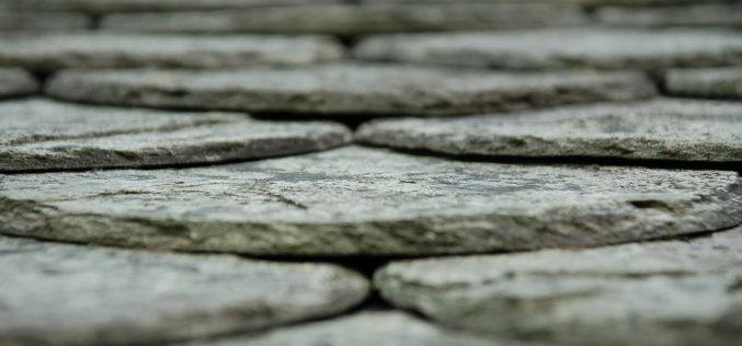 4 Roof Repair and Maintenance Tips