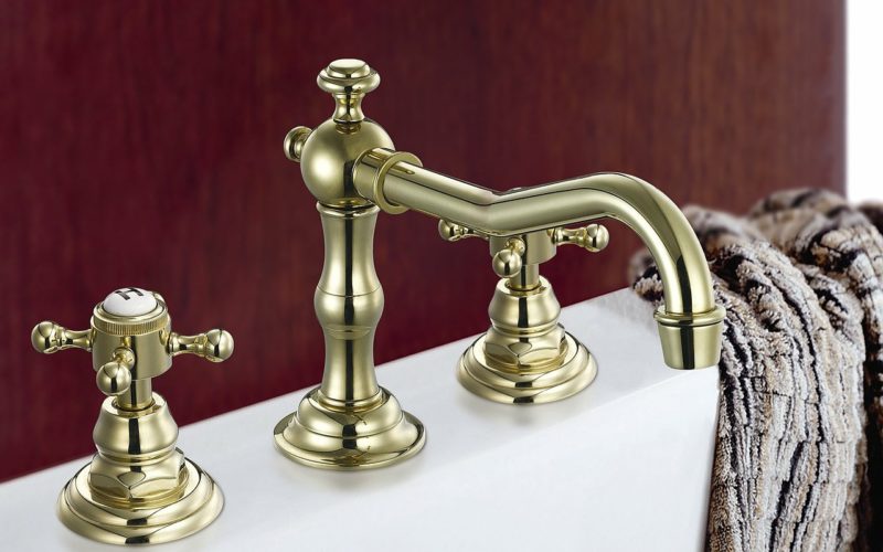 Making a Remodeling Change with a Classic Tub Faucet
