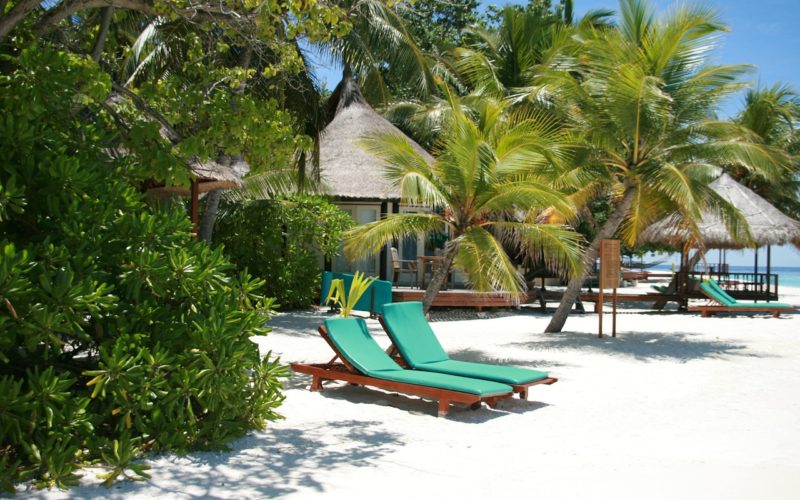 Garden Chaise Lounge – The Most Popular Garden Furniture Piece