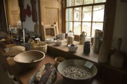 Some Views of Country Styled Kitchens for That Rustic Look