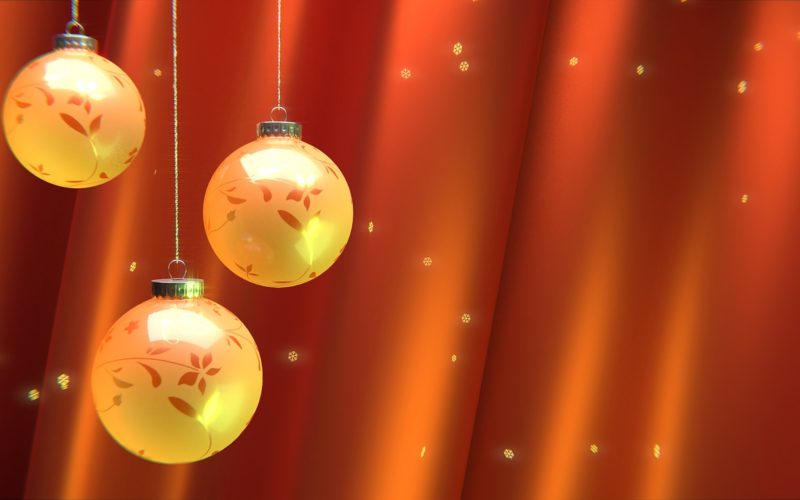 Decorate With Creative Christmas Tree Ball Ornaments