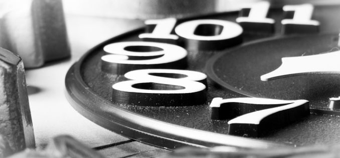 Keeping Time With a Fabulous Wall Clock