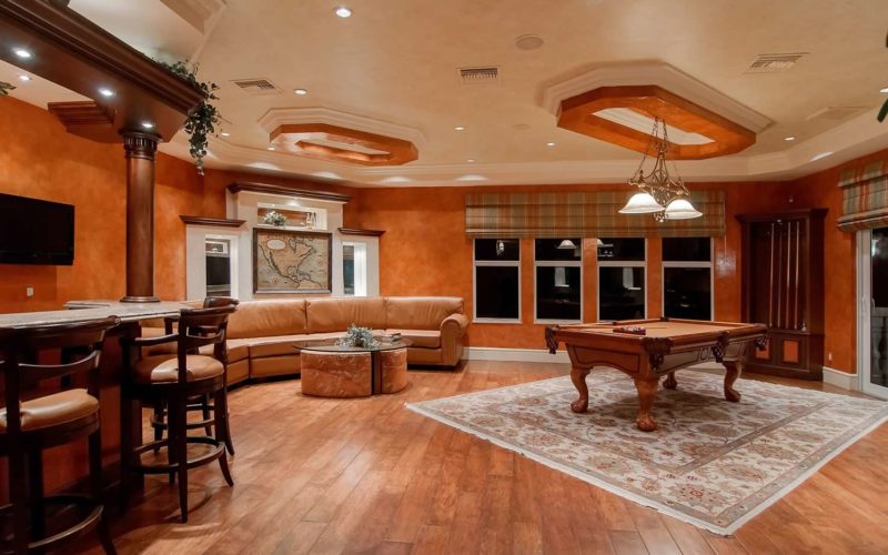 <span>photo image analysis:</span> Building a Luxury-Styled Rec Room