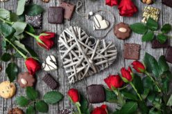 For Valentines Day: Roses or Chocolates