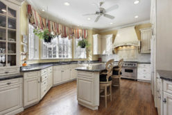 Remodeling Your Kitchen – Let’s Go With Wood Flooring