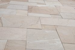 The Shapes and Looks of Stone Tile Flooring