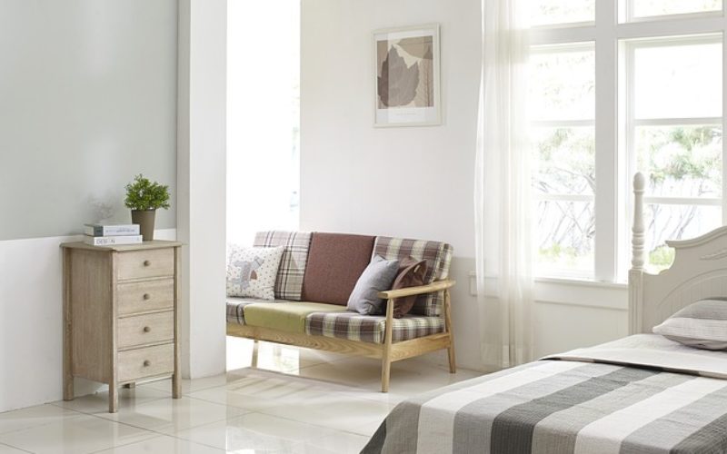 Simple Bedroom Elements for the Simple Look