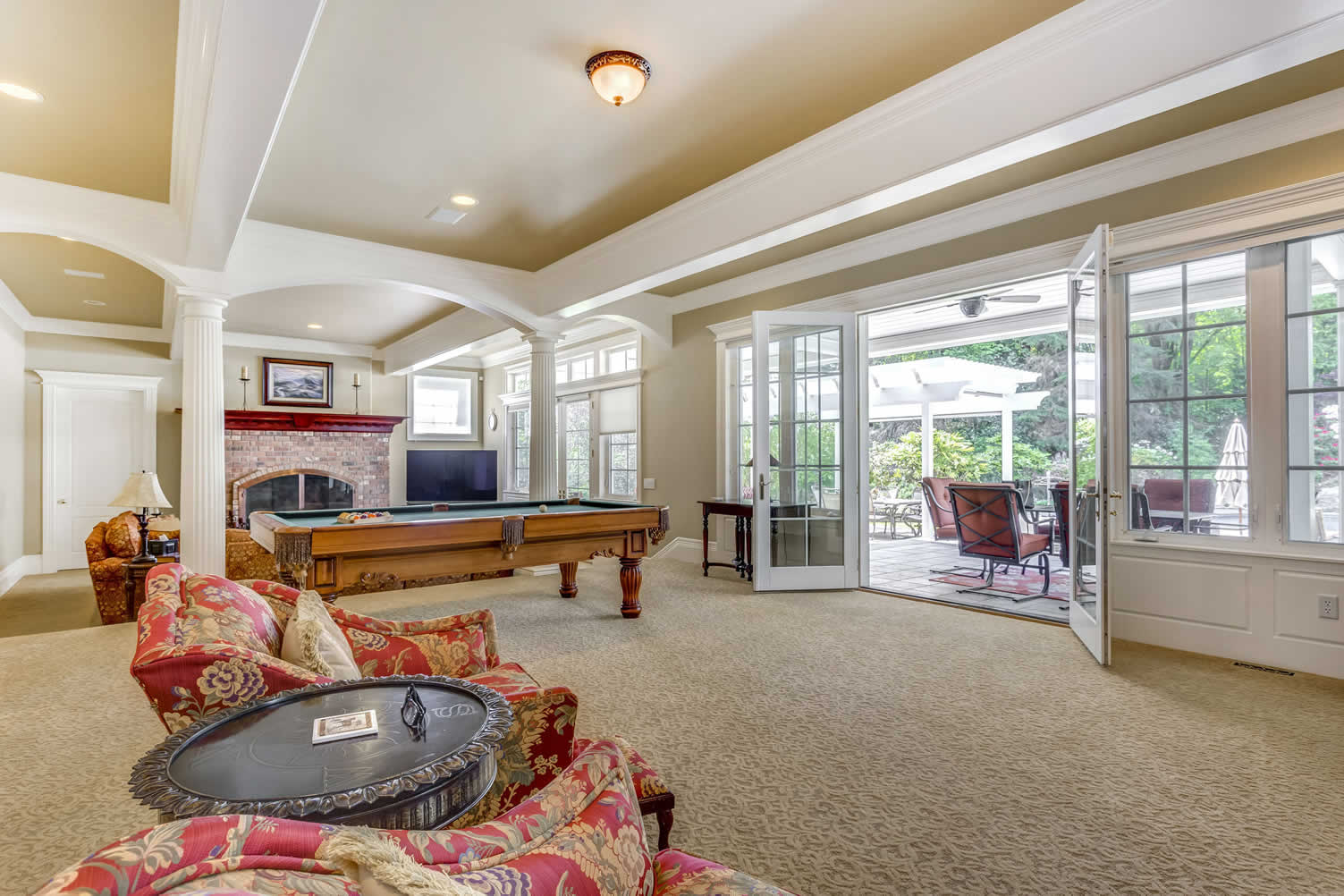 ideal entertaining space