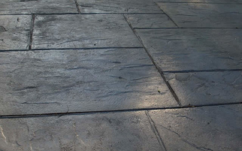 Concrete or Brick – How About Patio Stone Flooring?