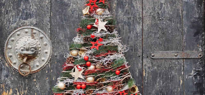 The Christmas Traditions We Often See and Use