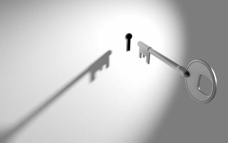 Using Locks and Safes To Secure Your Home