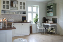 <span>photo image analysis:</span> Kitchen Command Center