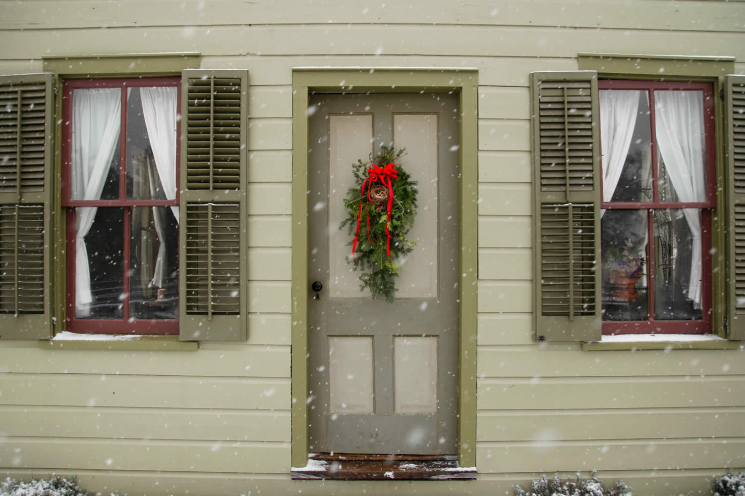 winter home maintenance tasks