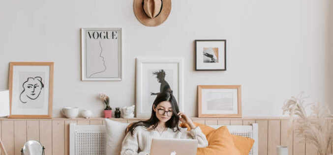 <span>analysis:</span>  How To Make Your First Apartment Cozy