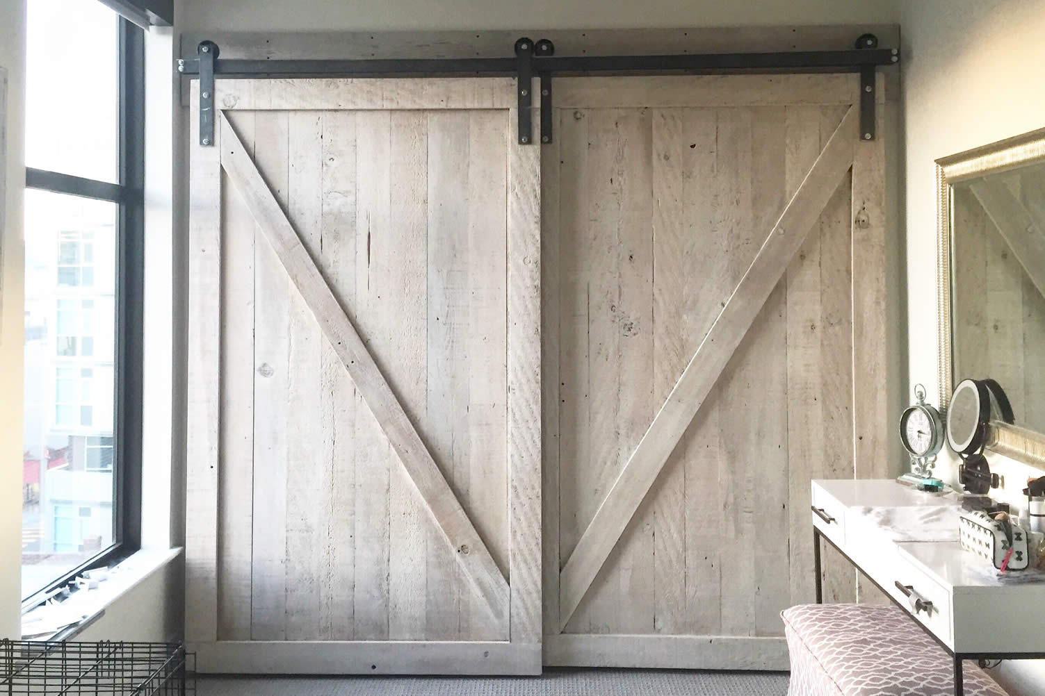 ways to add farmhouse style