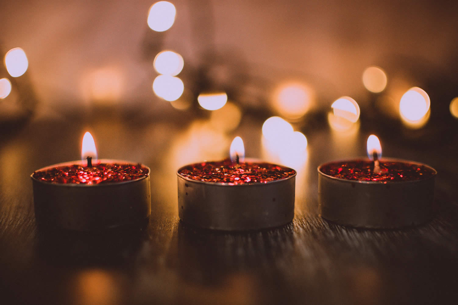 make your first apartment cozy