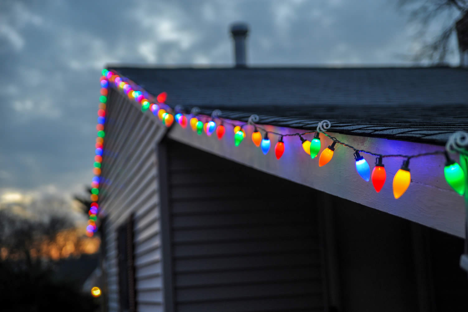 decorate home with holiday lighting