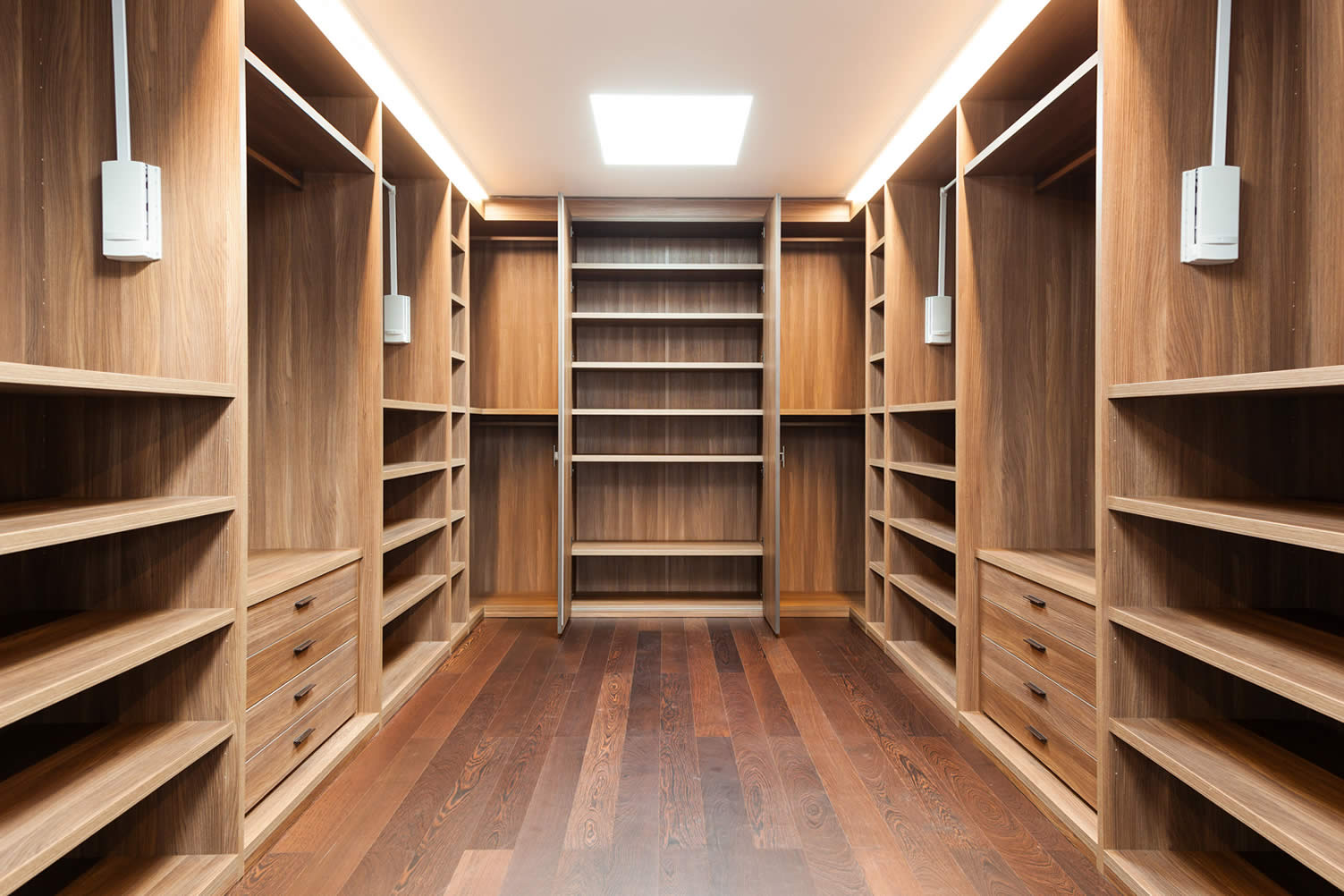 right storage furniture