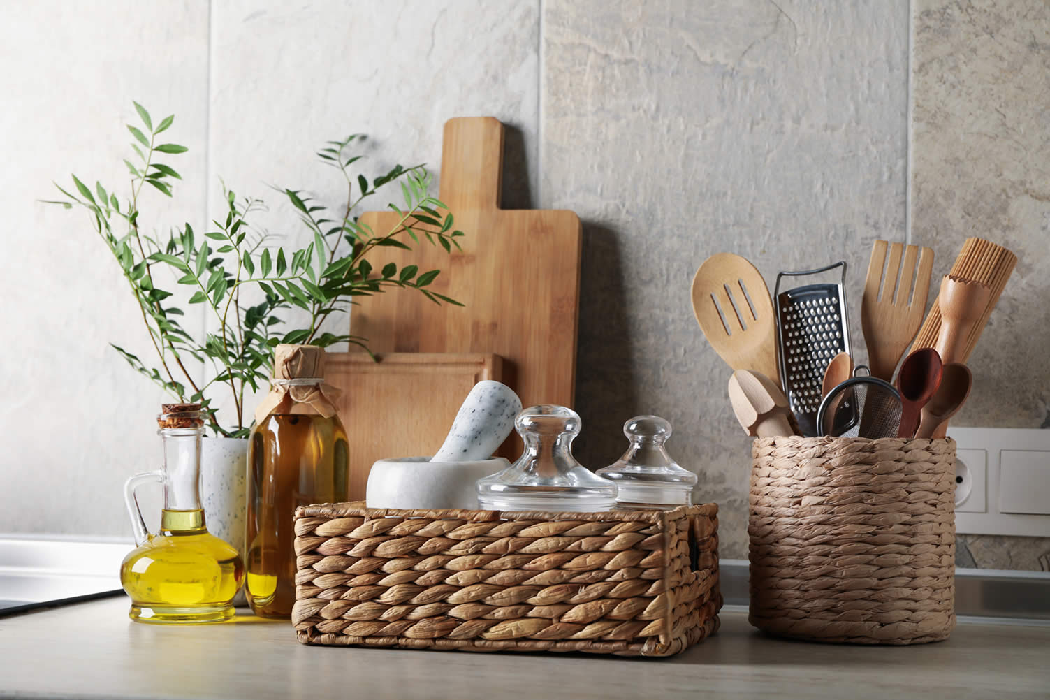 farmhouse kitchen essentials