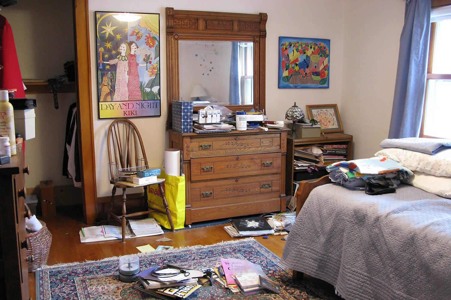 signs you need a bedroom makeover