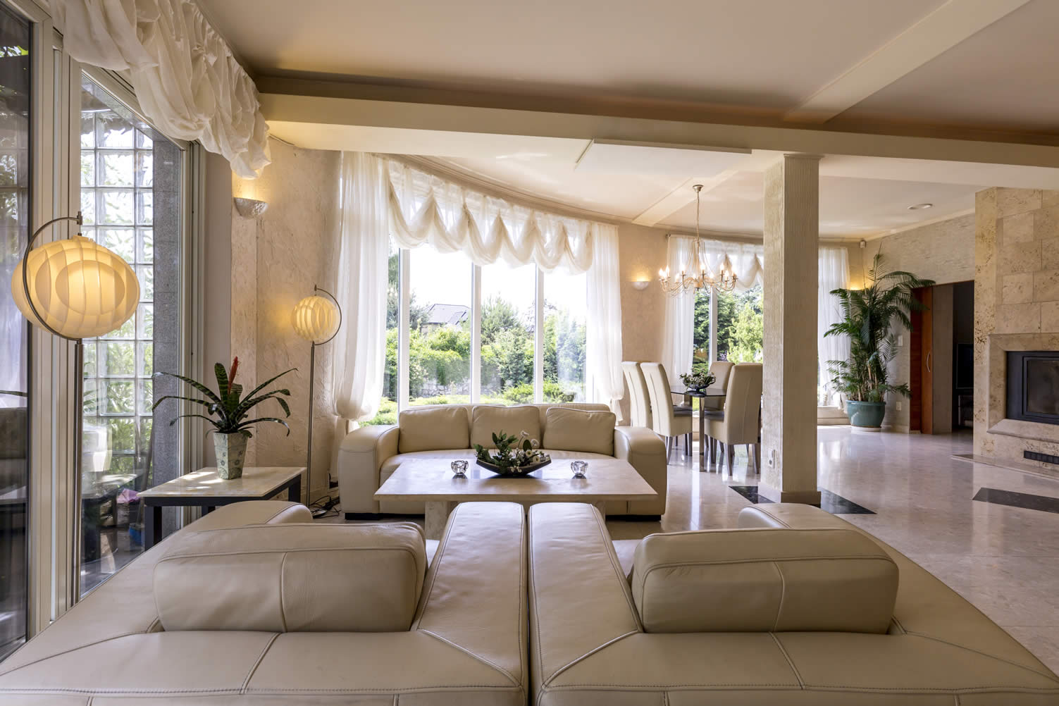 essential pieces of furniture you need in your living room